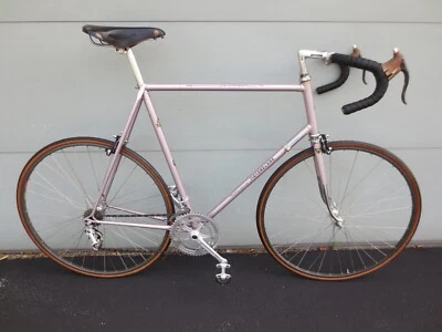 Bicicleta de carretera Motobecane Le Champion 12 velocidades Foto 1 de 4