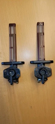 Set of R and L Fuel Tap Yamaha XS1100S - Image 1 of 4