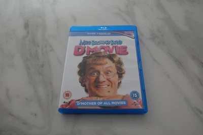 Mrs Brown's Boys D'Movie (Blu-ray, 2014) - Excellent Condition - Image 1 of 4