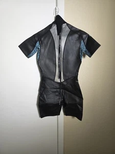 Damen Shorty gebraucht Aqua Skins Größe S - Bild 1 von 9