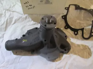 Water Pump 75-90 Chevrolet Cadillac Buick GMC - Picture 1 of 3