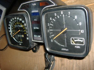 Yamaha XS1100 meters speedo tach cluster gauges OEM 71Kmi TESTED 1978-80 - Picture 1 of 5