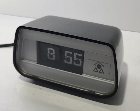 Vtg SUN VALLEY MODEL 1030 DIGICLOCK FLIP CLOCK * BLACK * Mid Century Modern MIJ Cover