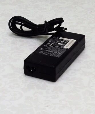 Power Supply Compaq PA-1900-05C1 / 239428-001 18.5V 4.9A 90W AC/DC For Laptop - Image 1 of 4