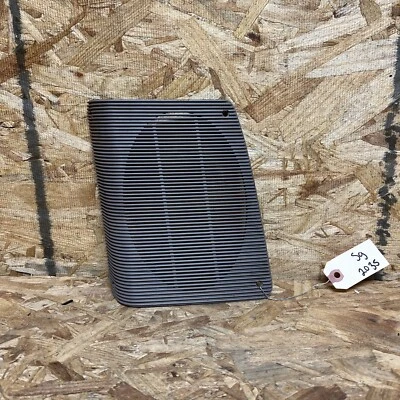 Cubierta de rejilla de altavoz trasero Ford Mustang 1987-1993 87-93 parrilla izquierda conductores Foto 1 de 4