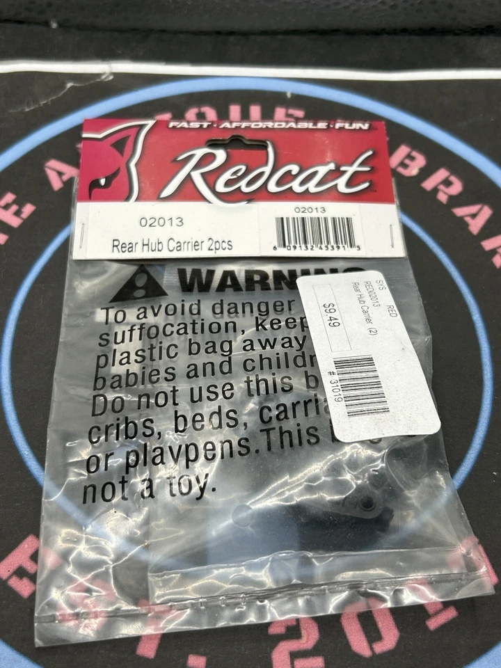 RedCat Racing 02013. Rear Hub Carrier (2) - Image 1 of 1