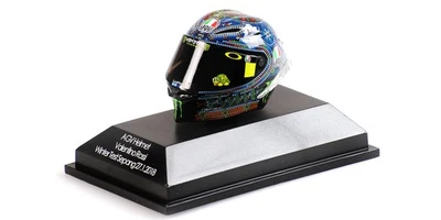 1:8 Minichamps Casco Agv Valentino Rossi Winter Test Sepang 2018 399180076 Model - Immagine 1 di 2