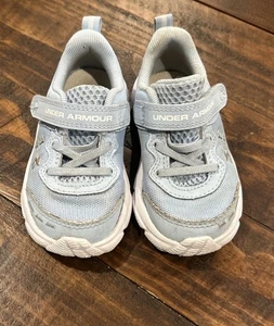 Under Armour Toddler Size 6 Light Blue Athletic Shoes Sneakers Slip on - Picture 1 of 5