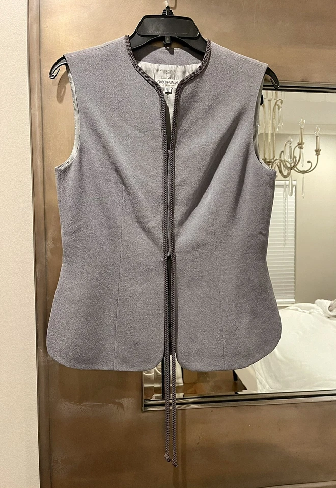 Colete Feminino Vintage Giorgio Armani 100% Lã Gruppo GFT Forrado Cinza 40/6 Itália - Imagem 1 de 4