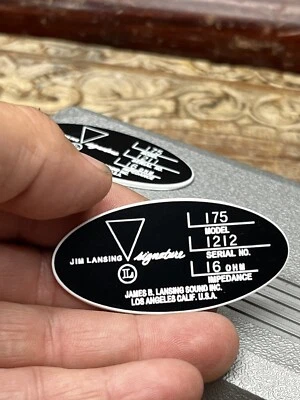 2 insignias de plástico de repuesto para reproducción de controladores Jim Lansing 175 JBL Signature Foto 1 de 4