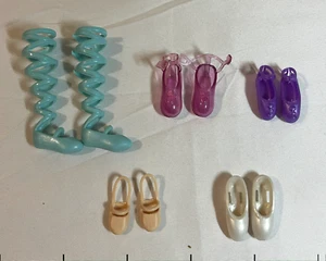 Barbie Doll Shoes -  5 Pair of Ballet Slippers / Dance Shoes - Picture 1 of 1