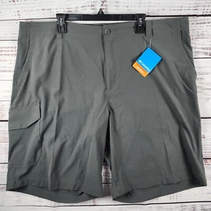 NWT Columbia Eaglecrest Shorts Men 46 Omni-Shade Stretch Cargo Gray 10" Inseam - Picture 1 of 9
