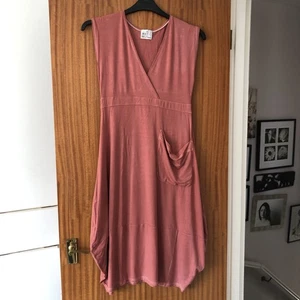 Masai Clothing Co Ladies Jersey Style Coral Summer Holiday Casual Dress Size XS. - Picture 1 of 13