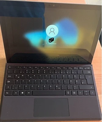 Microsoft Surface Pro 5 (Modell 1796) mit 128 GB SSD+Tastatur+Hülle+Maus+Docking - Bild 1 von 4