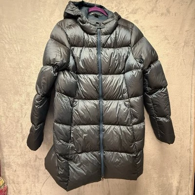 Eddie Bauer Down Parka Women XL Navy Blue Puffer Coat  EB550 - Image 1 of 4