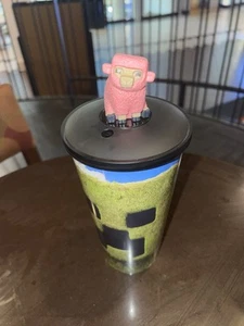 2025 MINECRAFT MOVIE CUP AMC LIMITED EDITION WITH SHEEP TOPPER - Picture 1 of 1