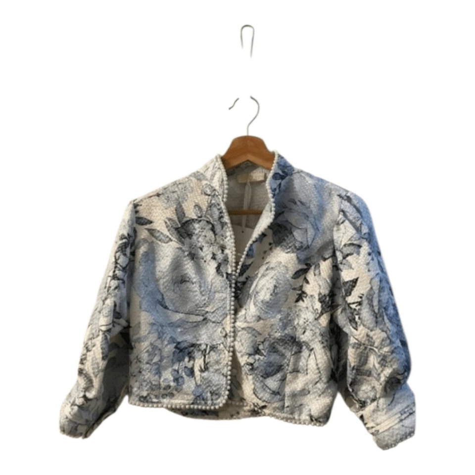 Conjunto de blusa y pantalones cortos Vita Grace Louisa con ribete floral para mujer azul claro talla XS Foto 1 de 4