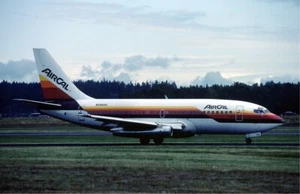 Boeing B-737 Air California B737 Airplane Desktop Kiln Dried Wood Model Small - Picture 1 of 1