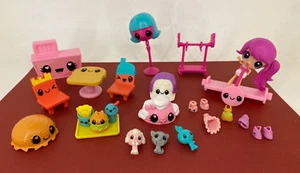 Spin Master 2014 - Kawaii Crush - Hyper Happy Mall Set Doll, Pets & Accessories - Picture 1 of 7