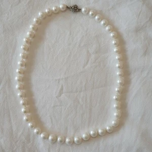 Pearl Necklace 9mm Cultured Freshwater Pearls with Silver Flower Clasp Q04 - Picture 1 of 8