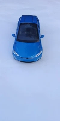 1:32 Tesla Model X Model S Alloy Car Model Diecast Metal Simulation Car w/Sound  - Image 1 of 4