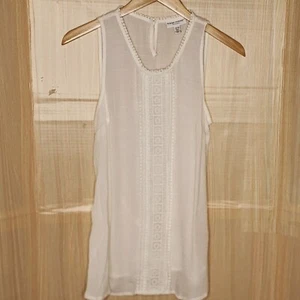 Liz Lange For Target Cream Flowy Sleeveless Blouse XS - Picture 1 of 6
