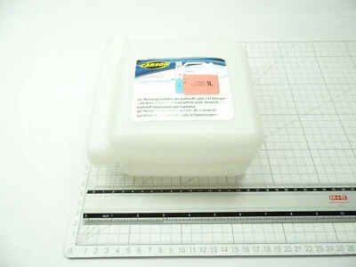 Carson Wild Gp Attack 1:5 Mixing Bottle for Petrol Cwg - Image 1 of 2