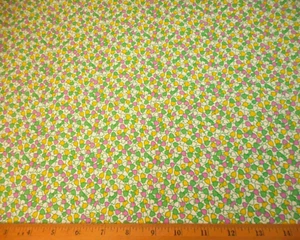 30er Jahre Reproduktion Stoff 7/8 Yard grün gelb lila Blumen Herz weiß Baumwolle - Bild 1 von 2