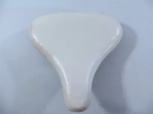 Vintage Troxel Bicycle Tricycle Spring Seat Saddle White BROKEN SPRING - Picture 1 of 23