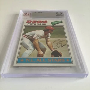 1977 Topps #450 Pete Rose BVG grado 8,5 quasi nuovo-MT + - Foto 1 di 4