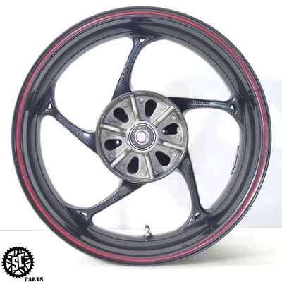 13-16 TRIUMPH STREET TRIPLE 675 REAR WHEEL STRAIGHT - Image 1 of 4