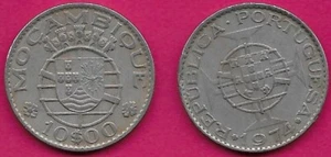 MOSAMBIK PORTUGIESISCHE KOLONIE 10 $00 ESCUDOS 1974 SS WAPPEN INNERHALB GEKRÖNTER GLOBUS UND - Bild 1 von 1