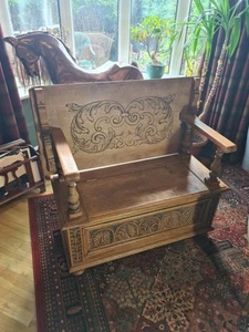 VERY OLD MONKS BENCH . MADE FROM OAK. ABSOLUTELY STUNNINGLY BEAUTIFUL. - Picture 1 of 8