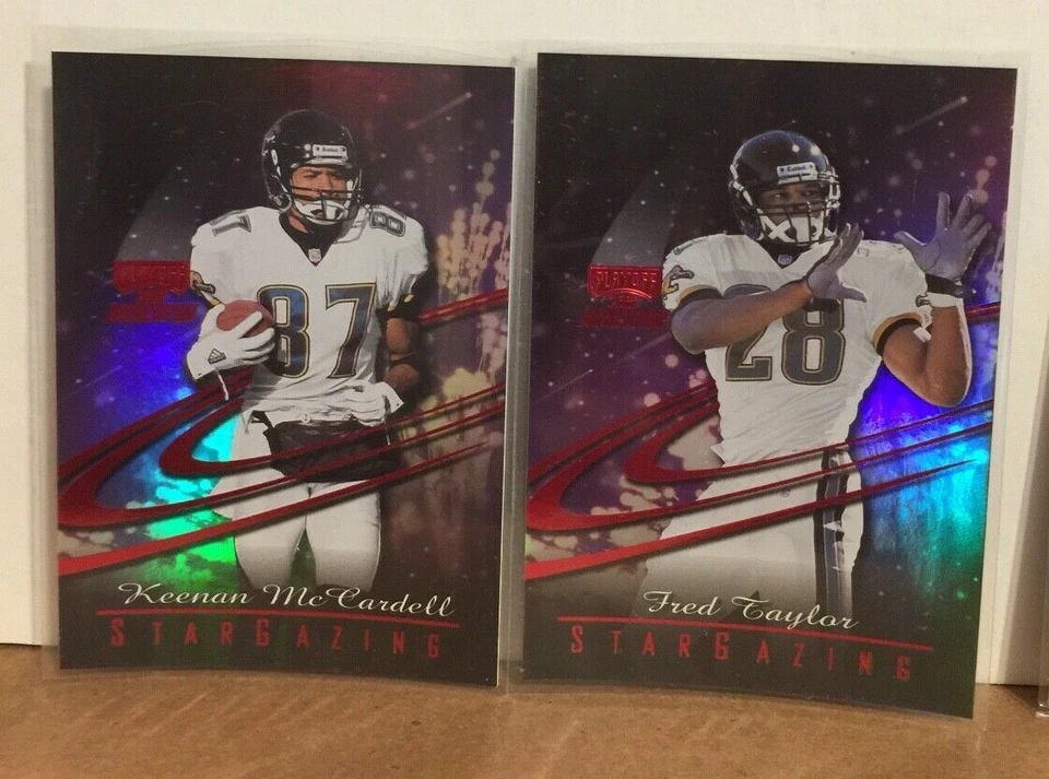 Keenan McCardell 2000 Playoff Momentum Star Gazing Red Foil Non Die Cut 1:9500 - Image 1 of 1