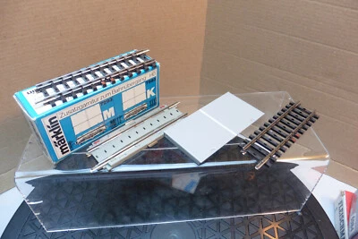 NEW Märklin  7593 K Track Railroad Crossing Extension Set BOXED - Image 1 of 2