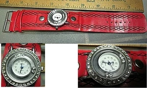 WATCH QUART WITH 5 RHINESTONES FLOATING WATCH IN CHINA - Picture 1 of 1