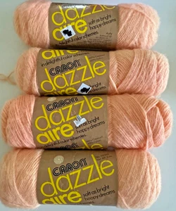 4 SKEINS DAZZLE AIRE KNITTING CARON DAZZLE AIRE YARN 4 - 3 OZ SKEINS PEACH 2642 - Foto 1 di 6