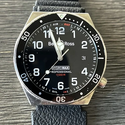 Reloj de cuarzo Bell & Ross Hydromax profesional 11100M esfera negra Foto 1 de 4