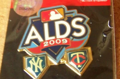 2009 NY New York Yankees vs Minnesota Twins lapel pin ALDS MLB - Image 1 of 4