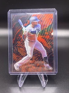 Luis Robert 2021 Prizm Ultra Rare Lava Flow Prizm SSP White Sox Chicago Case Hit - Picture 1 of 3