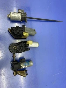 2017 - 2020 FORD F250 OEM RIGHT FRONT SEAT ADJUST MOTOR SET (4 MOTORS) - Picture 1 of 10