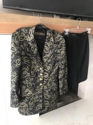 Traje falda 2 piezas mezcla seda Escada Margaretha Ley para mujer Foto 1 de 4