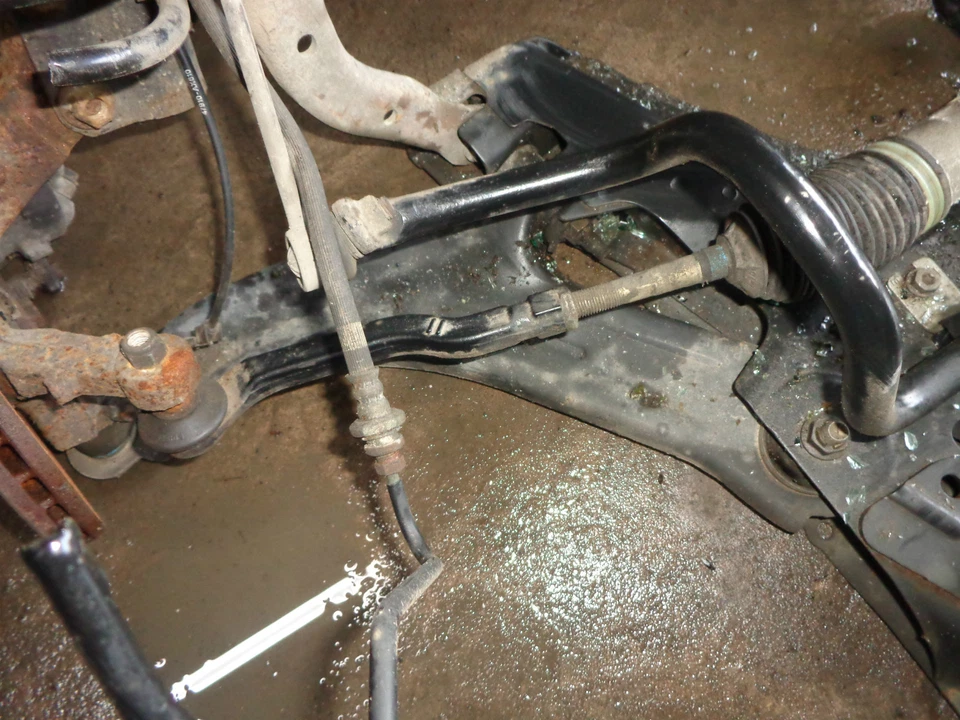 Horquilla delantera n/s nissan micra k12 1.2 gasolina 2005  Foto 1 de 1