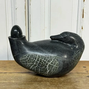 Vintage geschnitzte Speckstein Ente Ornament Figur mit Ei - Bild 1 von 8