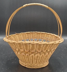 Hand Woven Thai Basket With Triple Reed Handle Delicate Multipurpose 9x8 - Picture 1 of 3