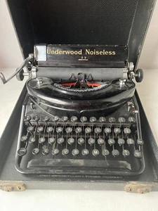 Underwood Noiseless 77 Typewriter In Box Case Vintage Antique Working Order - Picture 1 of 16