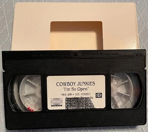 COWBOY JUNKIES-I'M SO OPEN/2001 ROUNDER RECS VHS SINGLE PROMO MUSIC VIDEO TAPE - Picture 1 of 1