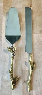 JUEGO DE 2 SERVIDORES DE PASTELES GODINGER HOJA DORADA. CUCHILLO PARA PASTELES Y DISEÑO DE HOJA DE SERVIDOR DE PASTELES Foto 1 de 4