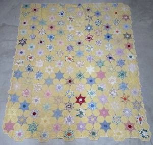 Sacco mangime vintage bellissima trapunta a sei punte estremità stella 80”x70” cucita a mano - Foto 1 di 16