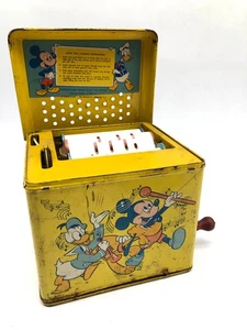 J. Chein Company 50er Jahre Disneyland Melody Player Spieluhr *LESEN* - Bild 1 von 19